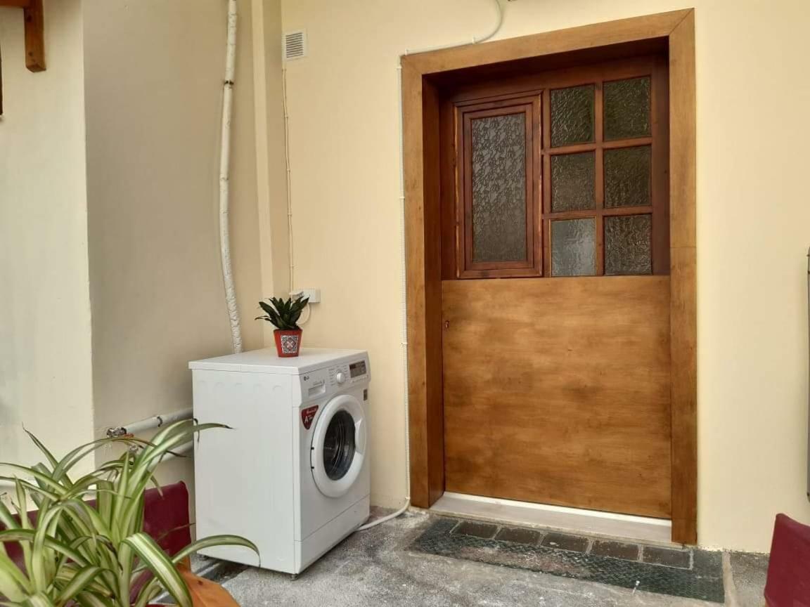 Anastasis Garden Room Kalamáta Buitenkant foto